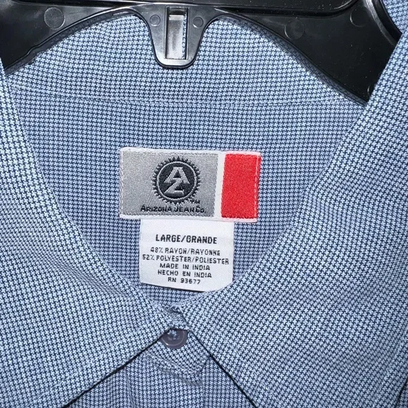 Arizona Jeans Co blue button top - Picture 3 of 3